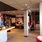 Ibis 3*
