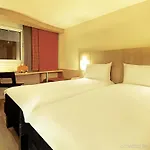 Ibis Otel Cambrai