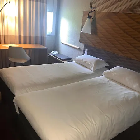 Hotel Ibis 3*
