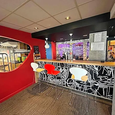 Ibis 3*