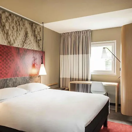 Ibis Hotel