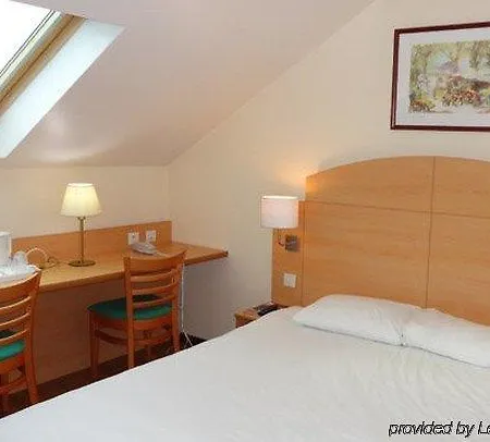 Ibis Hotel