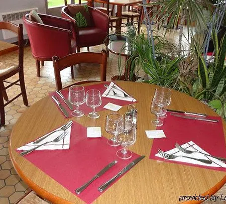 Ibis Hotel