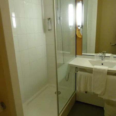 Ibis Hotel Kamerrijk